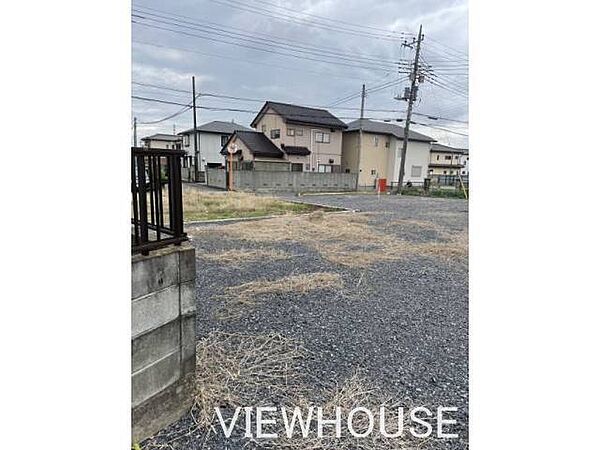■不整形地ですが、140坪を超えるゆとりのある土地です♪