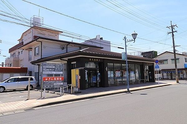 鹿児島銀行 西伊敷支店 窓口営業時間09:00～15:00ATM営業時間平日 08:00～21:00土曜 08:00～21:00日祝 08:00～21:00 360m