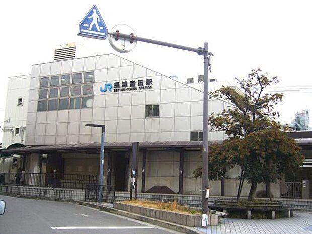 摂津富田駅(JR西日本 東海道本線)まで3788m