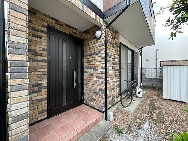 荻窪 Garden House　2000年築　2×4工法採用　全室6帖以上の4LDK(90.25ｍ2)　外壁や屋根・