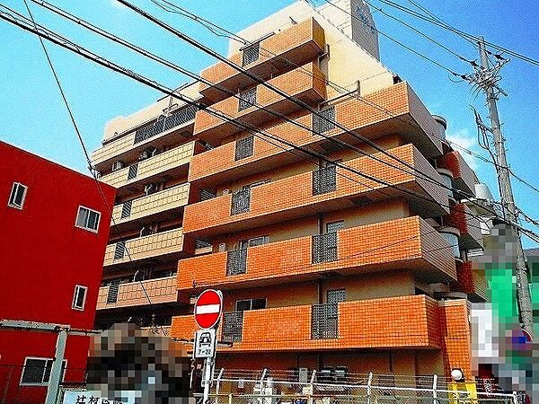 外観：329000119200