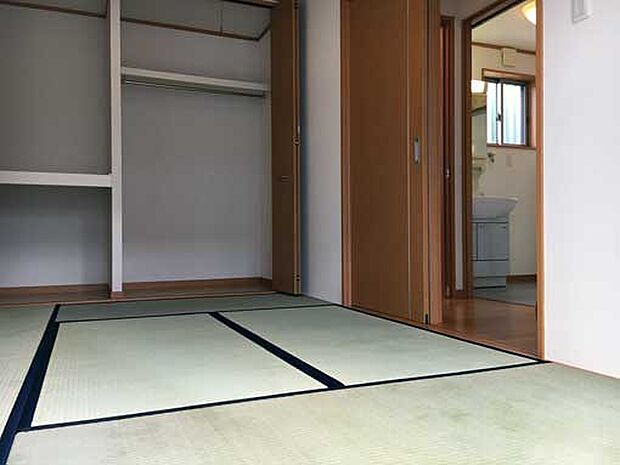 ルーフバルコニーのある木造３階建住宅 3rの中古一戸建て情報 スマイティ 物件番号 23