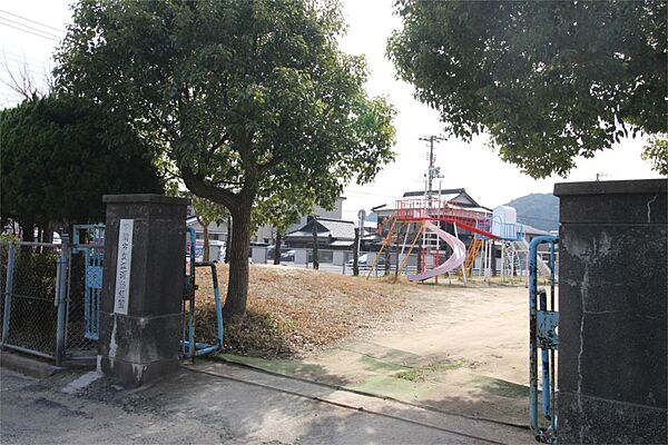 下関市立江浦幼稚園（1230m）