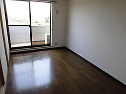 イーストハイツ 1F/107 1階2DKのリビング/ダイニング