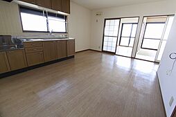 JR山陽本線 新井口駅 徒歩20分の賃貸アパート 2階3LDKのリビング/ダイニング