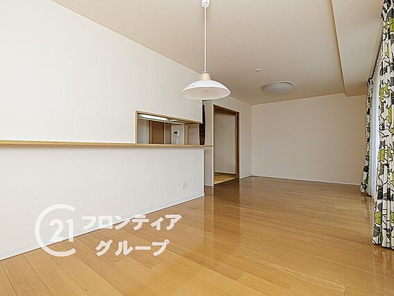 リビング/ダイ...