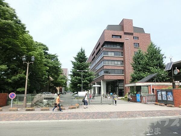 画像16:私立松山大学（294m）