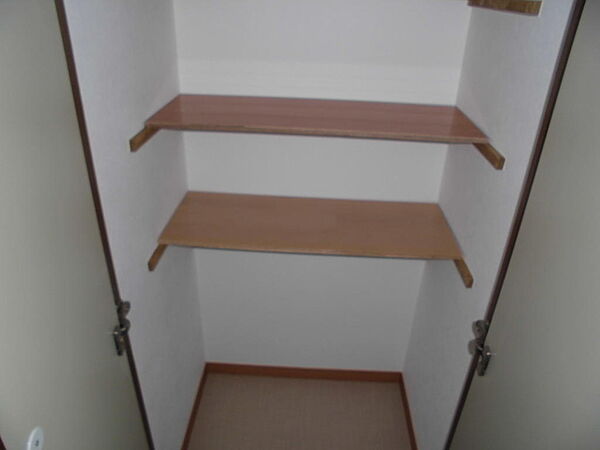 apartment 宮城県亘理郡亘理町逢隈高屋字道下83-2
逢隈高屋の賃貸情報を見る
物件地図