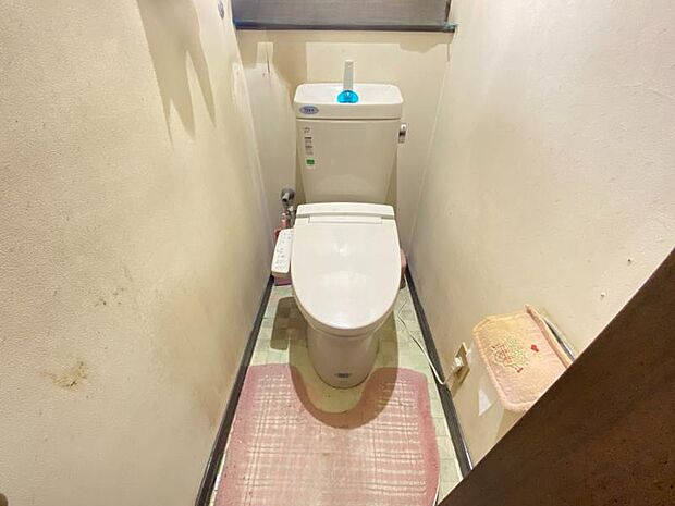 各階に一つずつトイレがあります！
