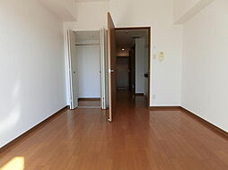 ロジュマンヴェールII 607 6階1Kのリビング/ダイニング