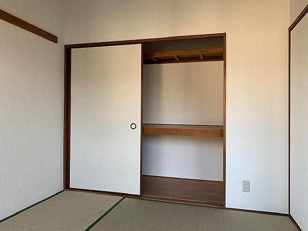 和室6帖　収納