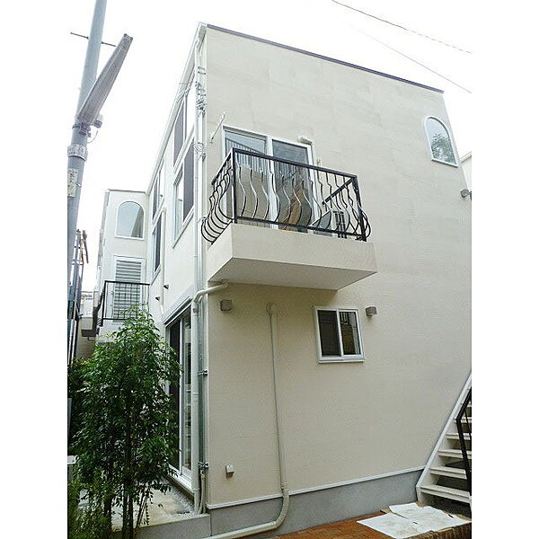 新宿警察署西新宿三丁目交番 新宿区 周辺の賃貸アパート マンション 一戸建て情報 公共施設から検索 賃貸スタイル