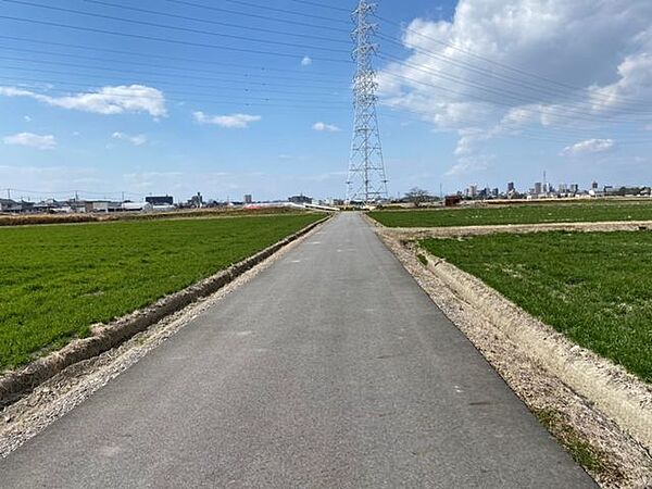 前面道路含む現地写真