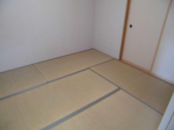 apartment 宮城県柴田郡柴田町大字船岡字東原前190-1
船岡の賃貸情報を見る
物件地図