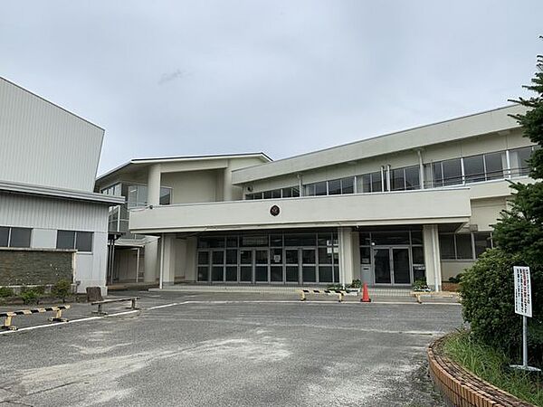 土岐津小学校 2200m