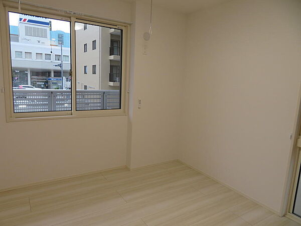 apartment 栃木県小山市中央町２丁目
中央町の賃貸情報を見る
物件地図