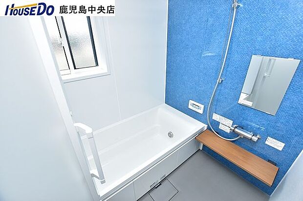 【浴室】浴室暖房乾燥機付きの浴室です！