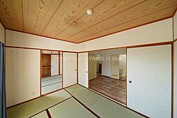 妙マンション 3階3DKのリビング/ダイニング