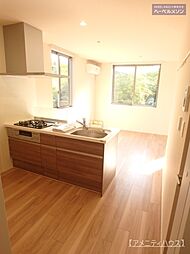 ＡＦ　ＭＫレジデンス３[ヘーベルメゾン] 201 2階2LDKのリビング/ダイニング