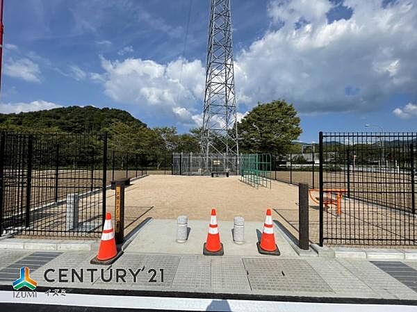大堀ステージ内にある公園です。お子様も安心して遊べますね。