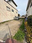 和歌山線「岩出駅」まで徒歩6分の好立地！