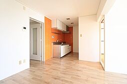 広島電鉄宮島線 商工センター入口駅 徒歩16分の賃貸マンション 2階2LDKのリビング/ダイニング