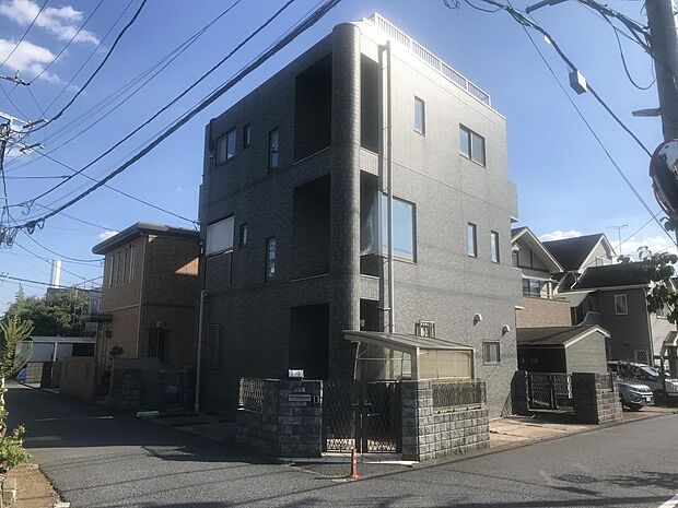 大泉町二丁目ｒｃ造一戸建 4ldkの中古一戸建て情報 スマイティ 物件番号 13