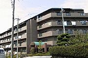 吹田駅よりバス7分 徒歩2分 5階 築28年9ヶ月の賃貸物件