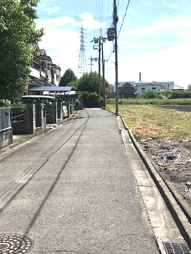 前面道路含む現地写真