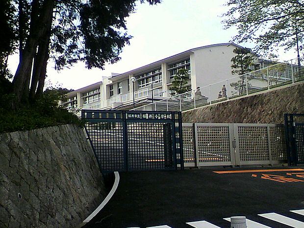 桜井市立桜井小学校