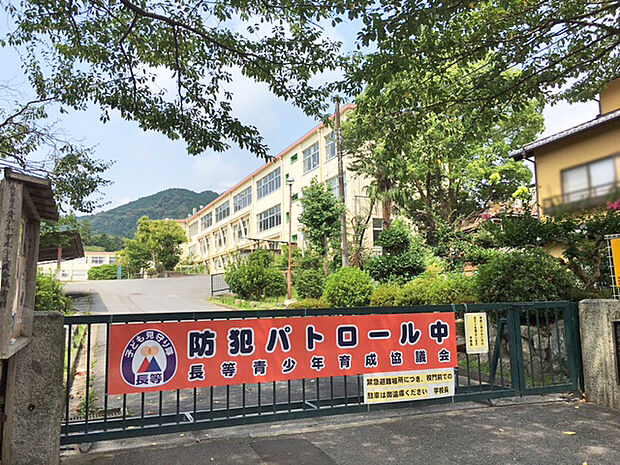 大津市立長等小学校