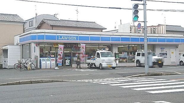 ローソン八尾東山本新町三丁目店