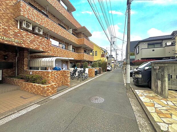 交通量や駅までの距離も、購入時の大切なポイントです。実際に現地でご確認ください。