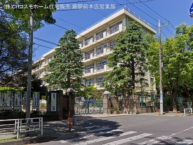 さいたま市立常盤中学校（1900m）