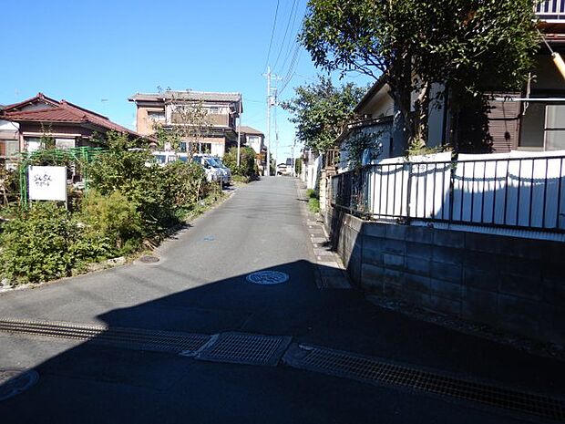 前面道路含む現地写真