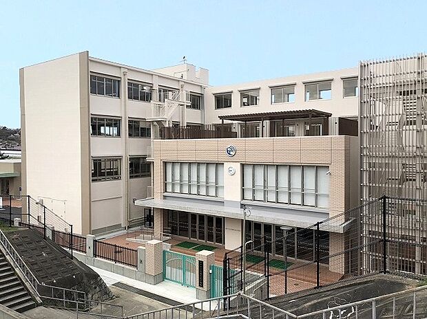 神戸市立多聞の丘小学校