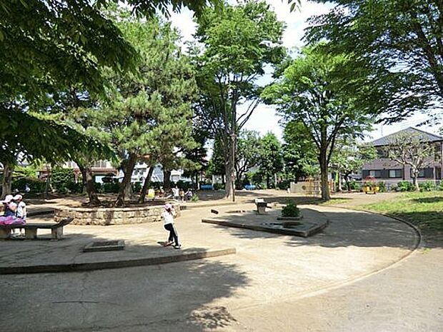 【公園】中原公園まで560ｍ