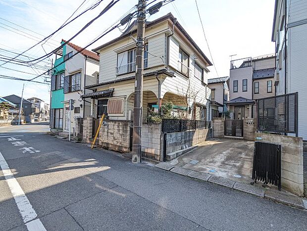 江戸川区鹿骨6丁目の中古住宅(5LDK)の外観