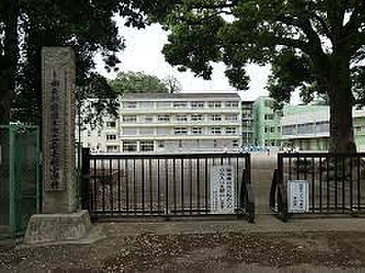 【小学校】南毛利小学校まで2001ｍ