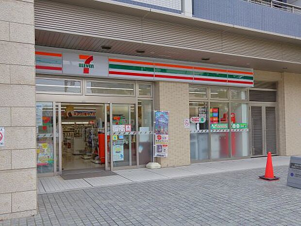 【コンビニエンスストア】セブンイレブン　品川シーサイド店まで1204ｍ