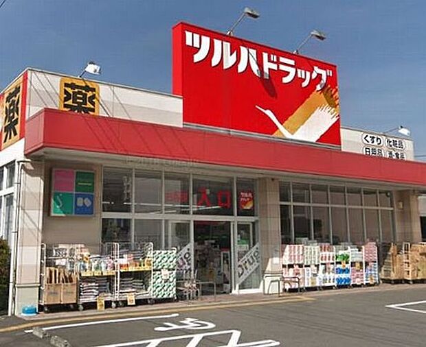 ツルハドラッグ亀有店 徒歩8分。 660m