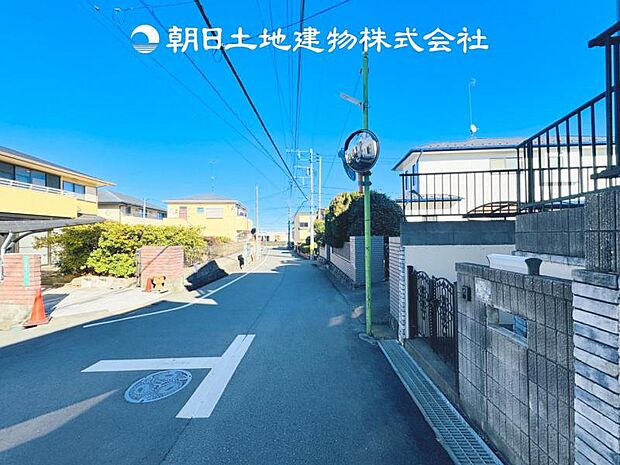 【前面道路＋現地写真】