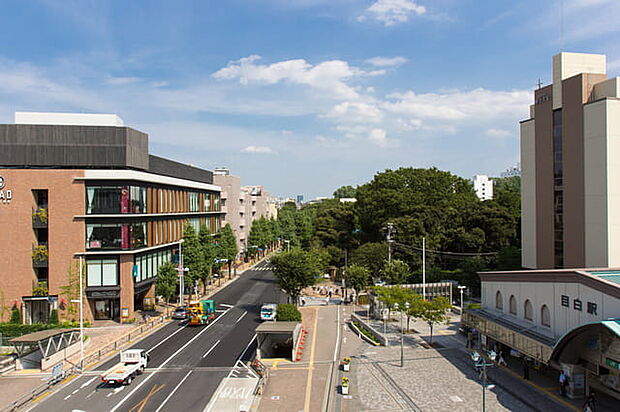 目白駅