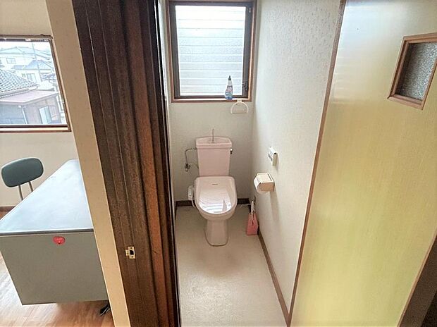 【現況】2階トイレです