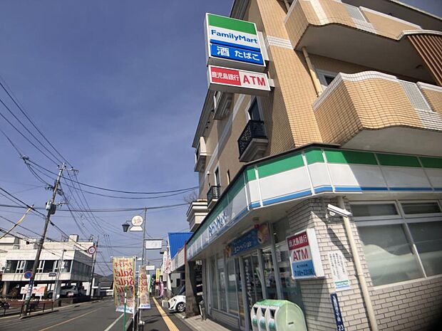 【周辺環境】ファミリーマート玉里団地店まで650ｍ（徒歩約10分）