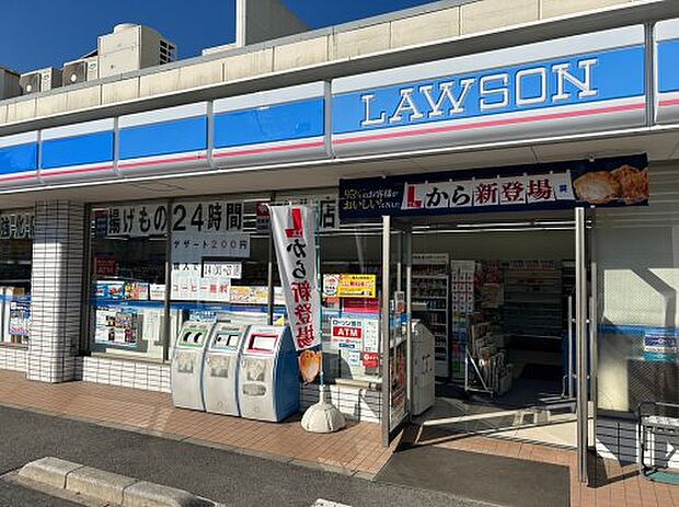 【コンビニエンスストア】ローソン　岩屋中町二丁目店まで215ｍ