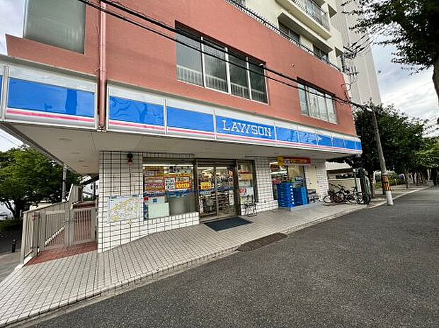 【コンビニエンスストア】ローソン　灘北通店まで51ｍ