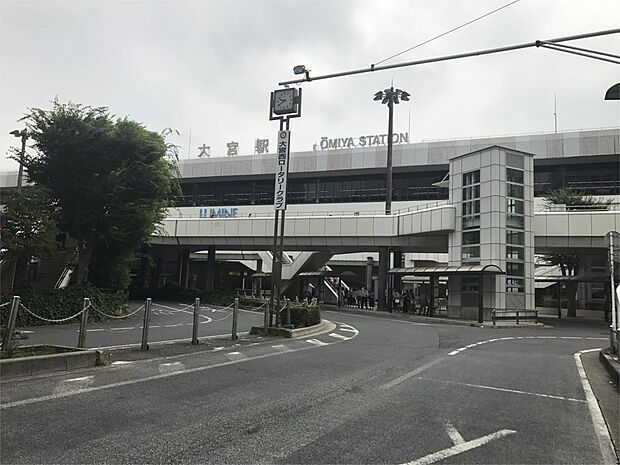 大宮駅（西口）（2548m）