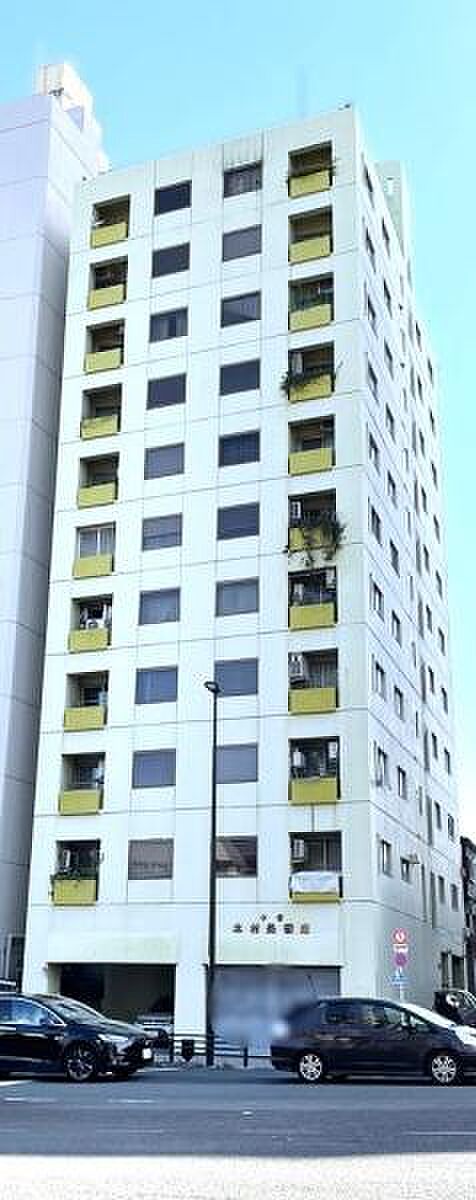 ◆総戸数33戸・11階建て 本物件は11階最上階・三方角部屋です♪