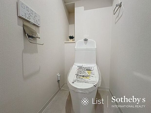 □トイレ□いつも綺麗に清潔に！シャワー付きトイレです♪